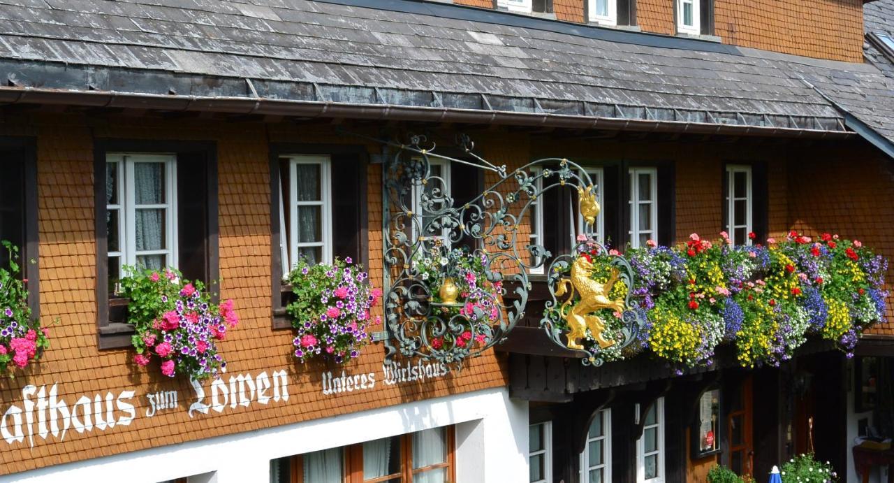 Hotel Zum Loewen - Unteres Wirtshaus Titisee-Neustadt Exterior foto